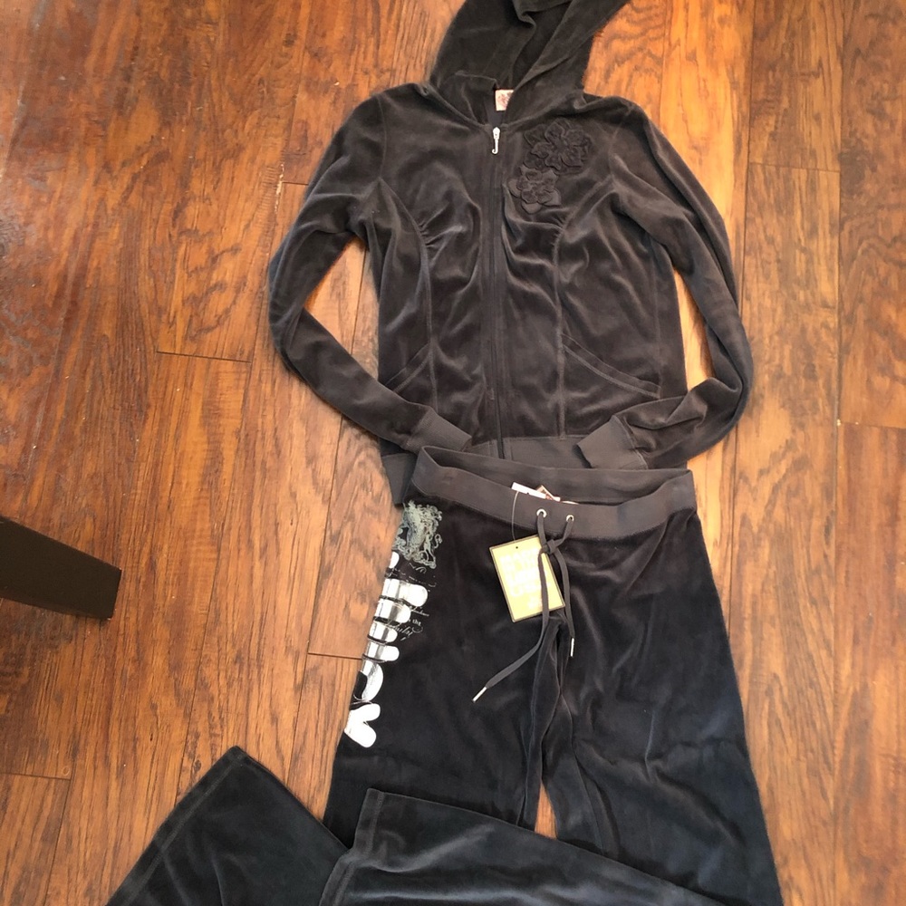 💰SOLD-NWT Juicy Couture velour hoodie tracksuit - Picture 1 of 4